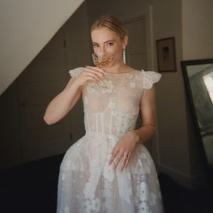 Meet your Posher, Roxanne